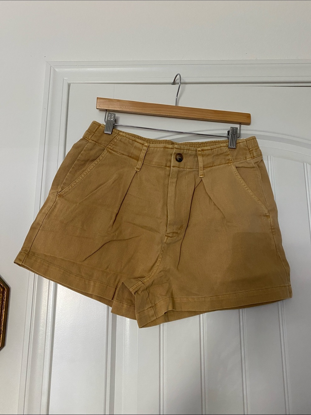 Double Zero High-Rise Pleated Utility Women’s Shorts — Tan